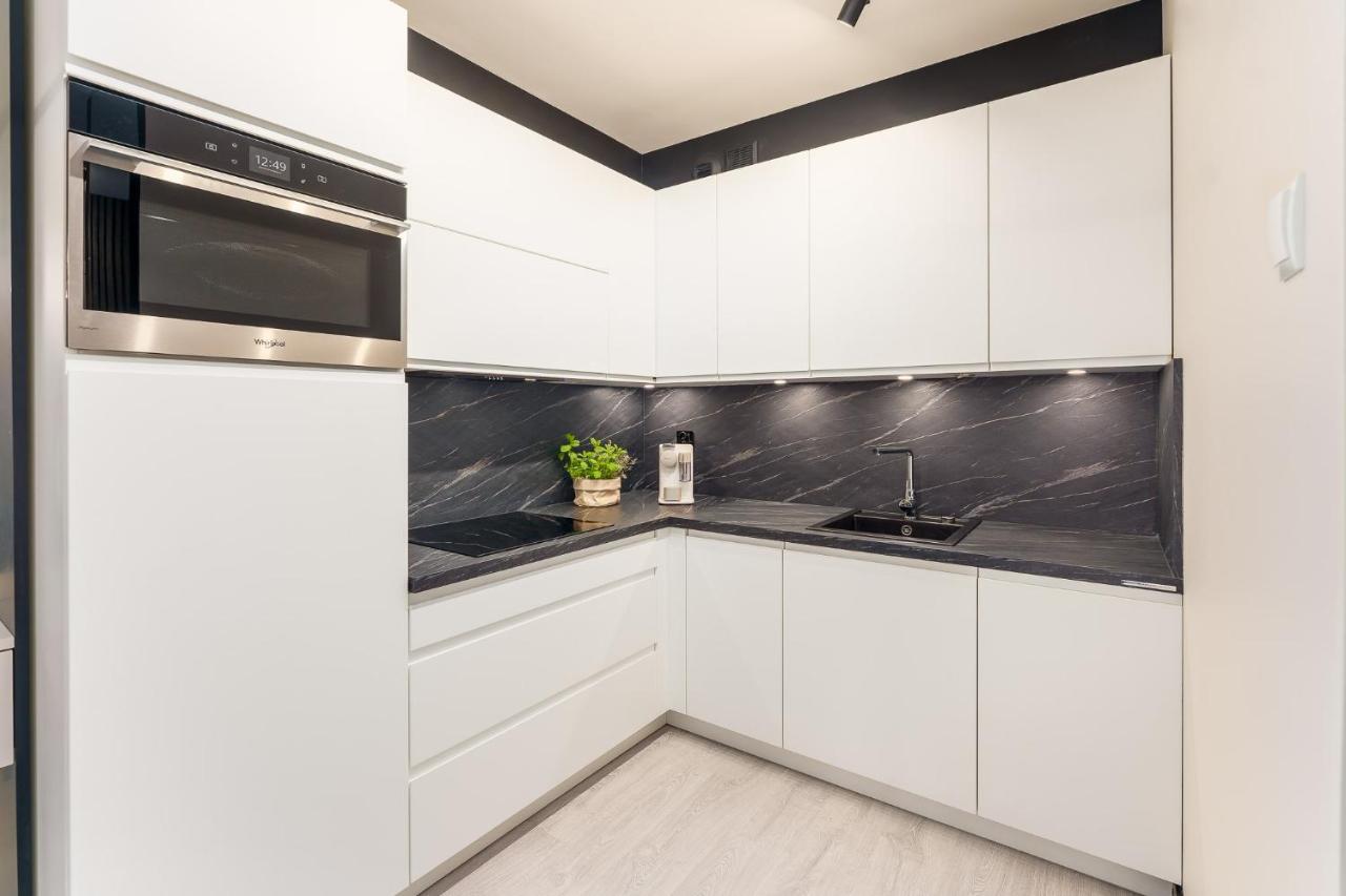 Apartamenty Fenomen - Premium Park & Sea, Nadmorskie Tarasy Free Parking, Swimming Pool, Sauna And Other! Kolobrzeg Luaran gambar
