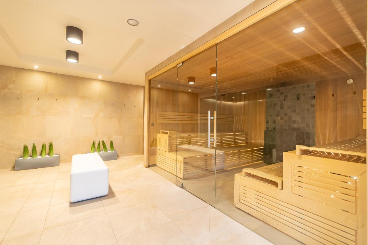 Apartamenty Fenomen - Premium Park & Sea, Nadmorskie Tarasy Free Parking, Swimming Pool, Sauna And Other! Kolobrzeg Luaran gambar