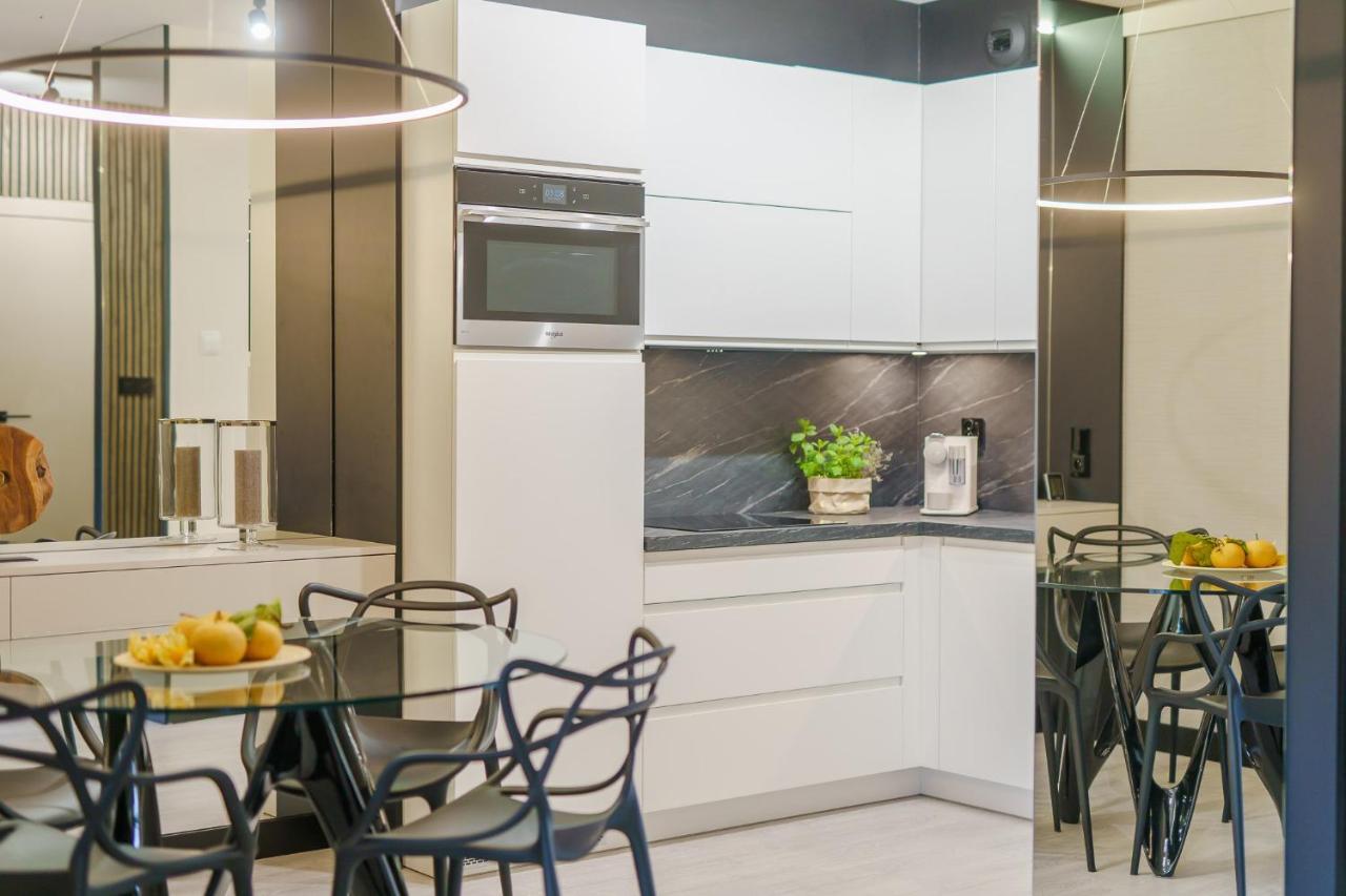 Apartamenty Fenomen - Premium Park & Sea, Nadmorskie Tarasy Free Parking, Swimming Pool, Sauna And Other! Kolobrzeg Luaran gambar